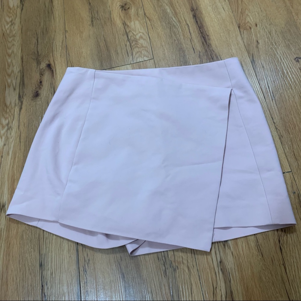 Express Light Pink Skort with Back Zipper Size 00
